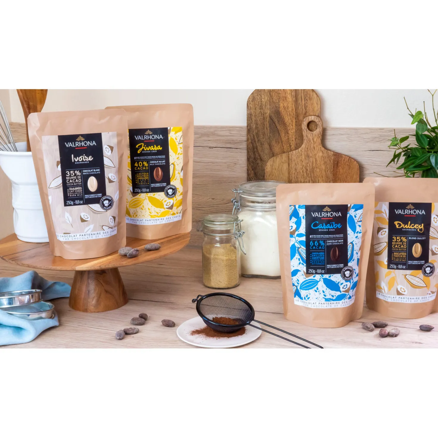 Chocolat à pâtisser blond Dulcey 32% 250 gr - Valrhona
