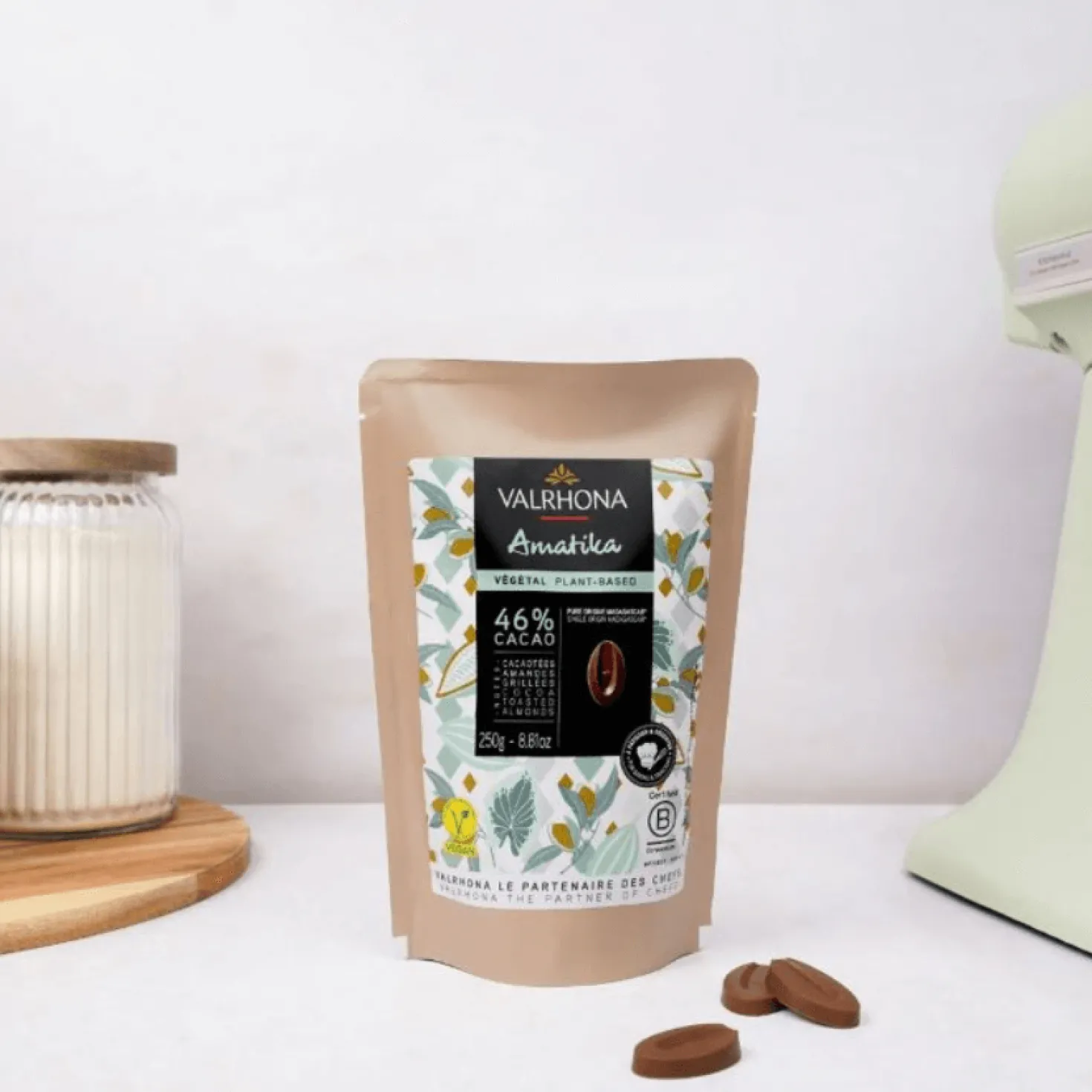 Chocolat à pâtisser lait vegan Amatika 46% 250 gr - Valrhona