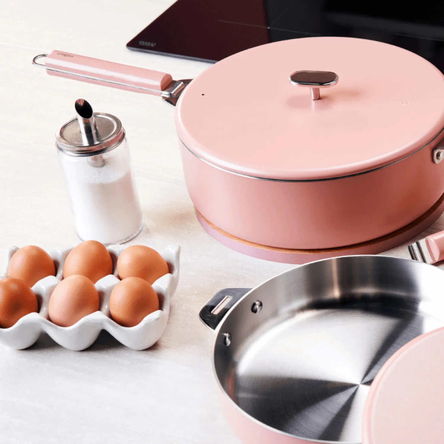 Sauteuse inox La Merveilleuse 28 cm guimauve + livre offert